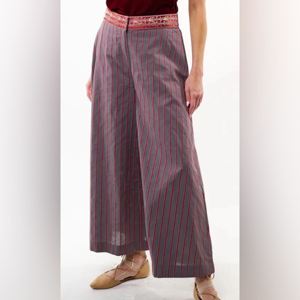Aratta Gray and Pink Striped Wide Leg Pants
